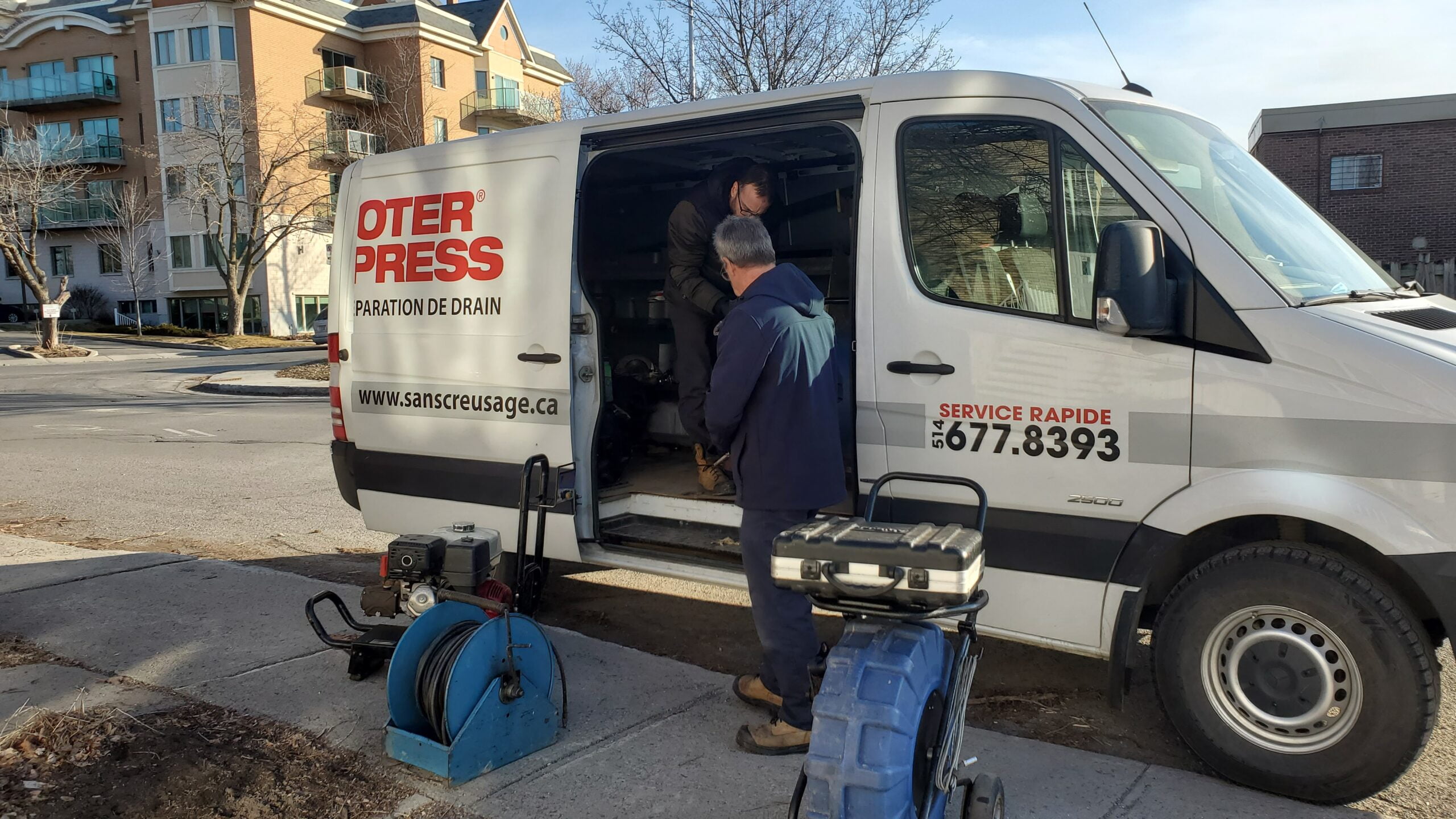 Service de debouchage de drain sur la rive sud