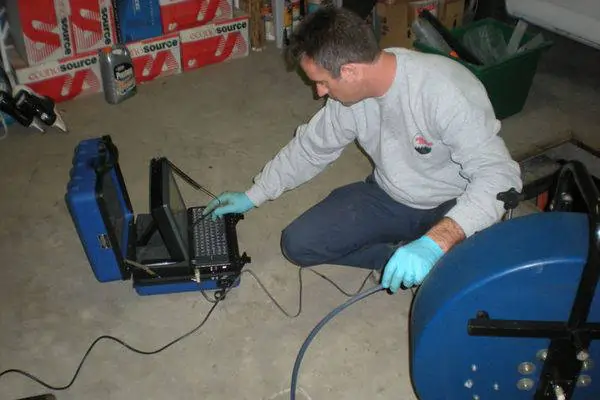 Inspection de drains, drain francais et egouts par camera sur la Rive sud